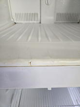 Load image into Gallery viewer, (T08636) Frigidaire Refrigerator - 8636
