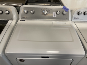 Maytag Washer and Gas Dryer Set - 6137 - 6120