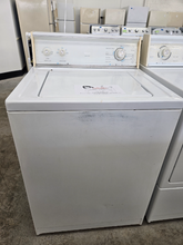 Load image into Gallery viewer, (T08815) Kenmore Washer and Gas Dryer Set - 8753-8341
