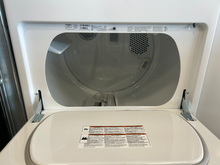 Load image into Gallery viewer, Whirlpool 7.0 cu ft Moisture Sensing White Gas Dryer - 7616
