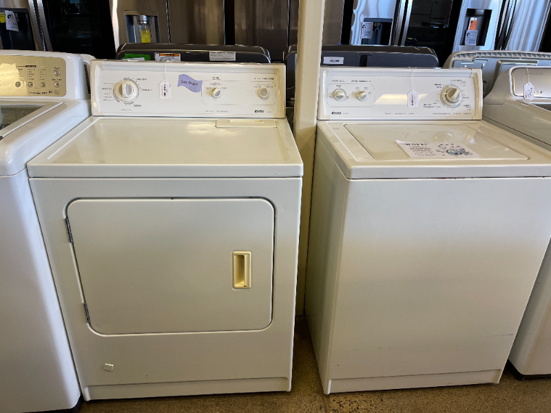 Kenmore Washer and Gas Dryer Set - 5273 - 5409