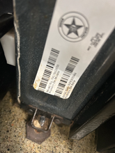 Load image into Gallery viewer, Kenmore Gas Stove - 7441
