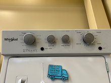 Load image into Gallery viewer, Whirlpool 3.9 cu ft and 5.9 cu ft Washer &amp; Gas Dryer Set - 7610

