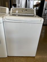 Load image into Gallery viewer, Kenmore Washer - 5163
