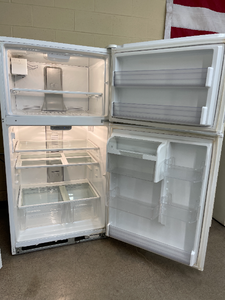 Whirlpool Refrigerator - T05619