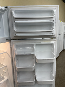 Kenmore Refrigerator - 5872