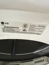 Load image into Gallery viewer, (T08810) LG Gas Dryer - 8810
