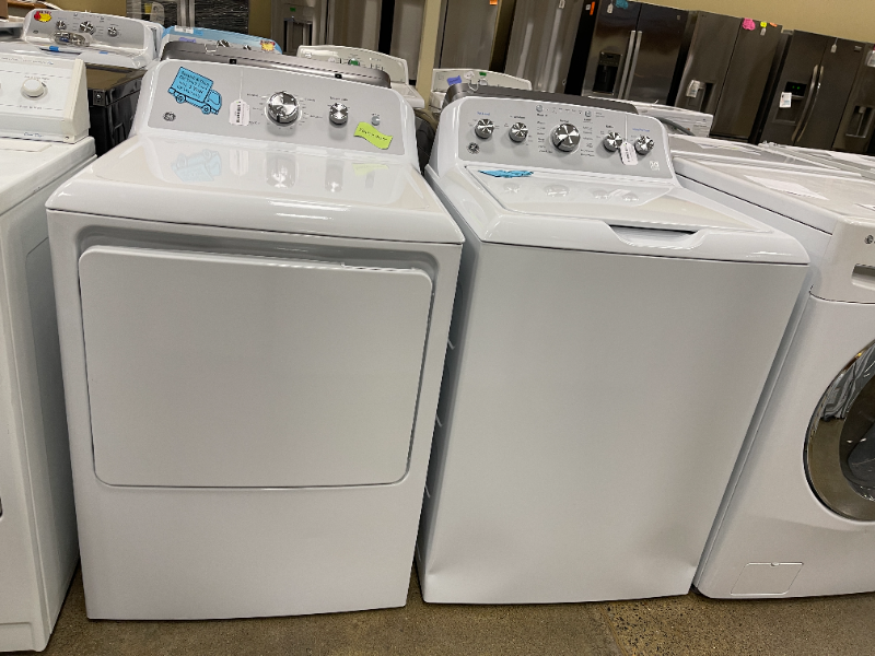 GE Washer and Electric Dryer Set - 5968 - 5970