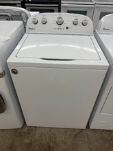Load image into Gallery viewer, (T08920) Whirlpool Washer and Gas Dryer Set -8920
