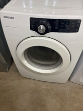 Load image into Gallery viewer, (T08936) Samsung Gas Dryer - 8936
