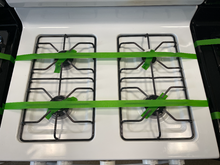 Load image into Gallery viewer, Amana Gas Stove - 5819
