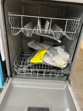 Load image into Gallery viewer, GE Stainless Dishwasher - T07310
