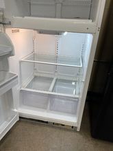 Load image into Gallery viewer, Whirlpool Refrigerator - 5676
