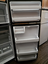 Load image into Gallery viewer, (T08985) GE 17.5 cu ft Stainless Refrigerator  - 8985
