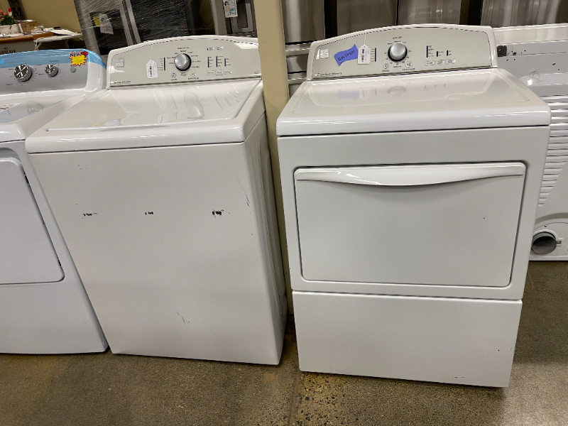 Kenmore Washer and Gas Dryer Set - 6029 - 6028