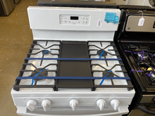 Load image into Gallery viewer, GE White Gas Stove - 3869
