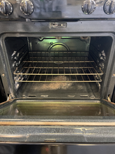 Load image into Gallery viewer, Maytag Gas Stove - 5542
