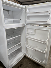Load image into Gallery viewer, Kenmore Refrigerator - 8032
