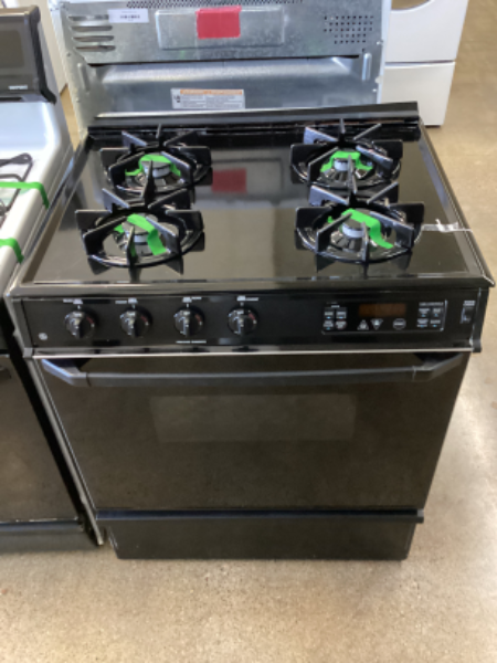 GE Gas Stove - 5736