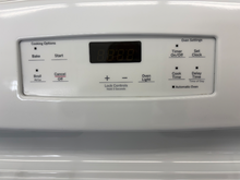 Load image into Gallery viewer, (T08914) GE Gas Stove - 8914
