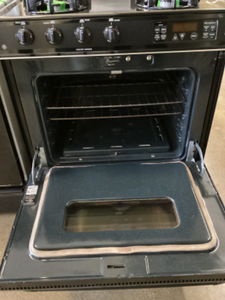 GE Gas Stove - 5736