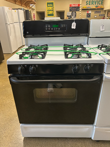 GE Gas Stove - 7502