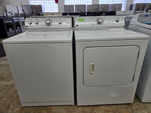 Load image into Gallery viewer, (T08331) Maytag Washer and Electric Dryer Set - 8329-8271
