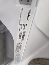Load image into Gallery viewer, (T08489) Whirlpool Washer and Gas Dryer Set - 8299-8318
