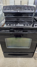 Load image into Gallery viewer, GE Black Electric Stove - 8338
