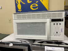 Load image into Gallery viewer, Frigidaire White Microwave - 6200
