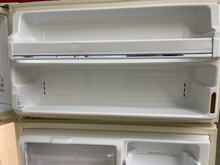Load image into Gallery viewer, Frigidaire Refrigerator - 5568
