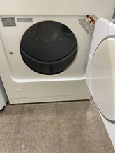 Load image into Gallery viewer, Whirlpool Gas Dryer - 5921
