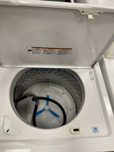 Load image into Gallery viewer, Kenmore Washer - 6034
