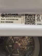 Load image into Gallery viewer, GE 2.3 cu ft Washer and Electric Dryer Set - 5110
