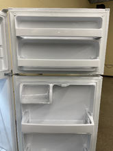 Load image into Gallery viewer, GE - 16.6 Cu. Ft. Top-Freezer Refrigerator - White - 5983
