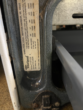 Load image into Gallery viewer, Whirlpool Gas Stove - 4707
