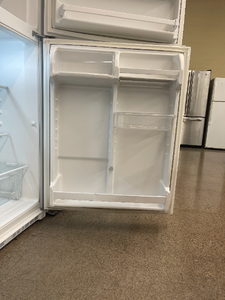 Whirlpool Refrigerator - 5270