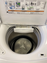 Load image into Gallery viewer, Kenmore Washer - 5472
