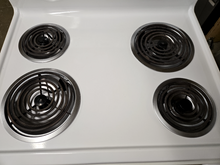 Load image into Gallery viewer, Kenmore White Coil Electric Stove - 8043
