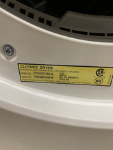 Load image into Gallery viewer, Samsung Gas Dryer - 5571
