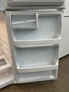 GE Refrigerator - 5370