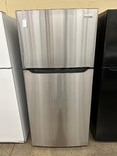 Load image into Gallery viewer, Frigidaire 20 cu ft Stainless Top Freezer Refrigerator - 7675
