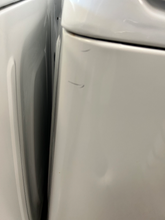 Load image into Gallery viewer, Maytag Bravos Washer - T06523
