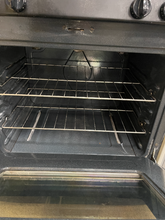 Load image into Gallery viewer, Kenmore Gas Stove - 6026
