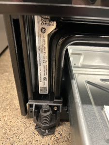GE Stainless Slide-In Electric Stove - 6879