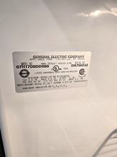 Load image into Gallery viewer, GE Refrigerator - 5618
