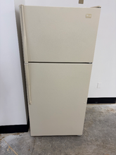 Load image into Gallery viewer, (T08747) Whirlpool Refrigerator - 8747
