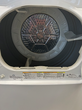 Load image into Gallery viewer, Hotpoint Washer and Gas Dryer Set - 7083 - 7084
