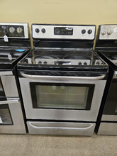 Load image into Gallery viewer, Frigidaire Electric Stove - 7960
