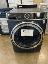 Load image into Gallery viewer, GE Profile 5.3 cu. Washer - 6885
